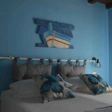 Spinuzza Boutique Guesthouse Cefalù, Sicily-3